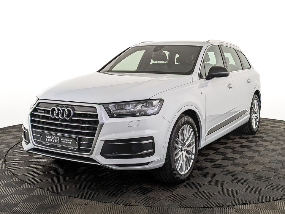 Audi Q7 2019 126 680км фото №1