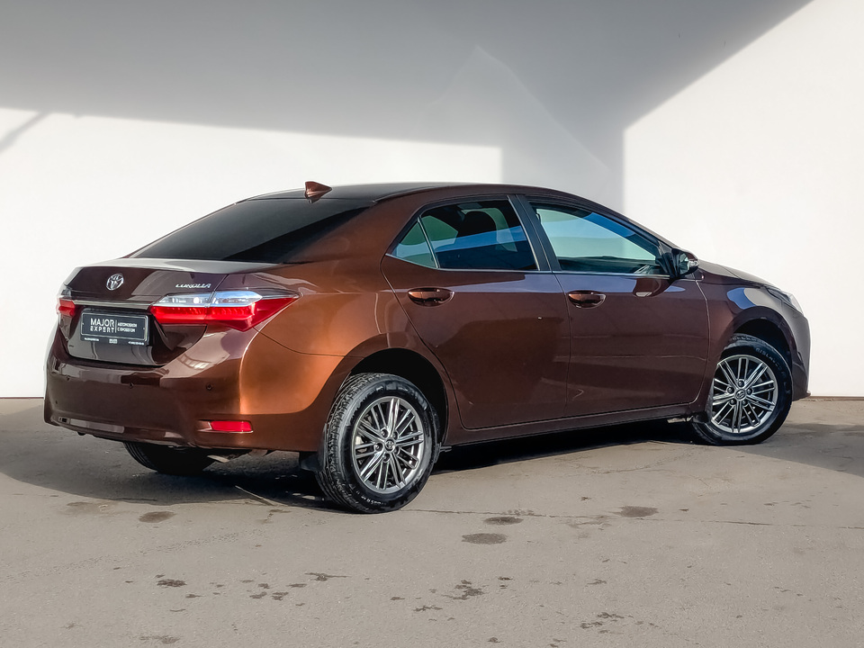 car-card-slide Toyota Corolla 2018 107 942км фото №5