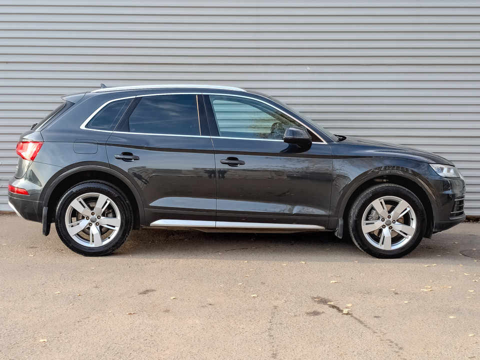 Audi Q5 2019 53 346км фото №4