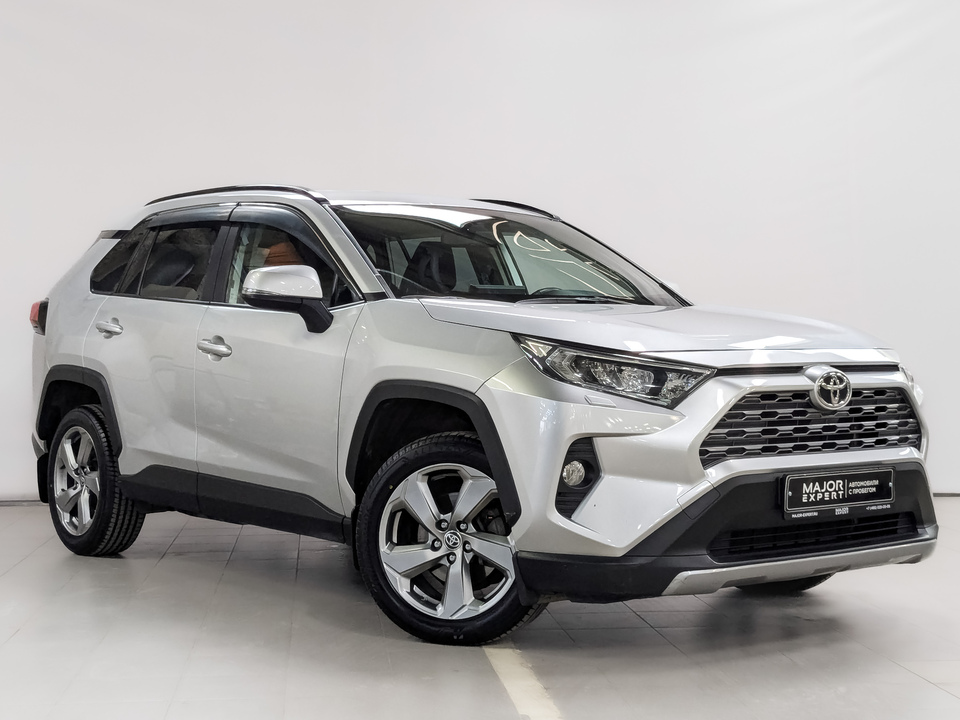 car-card-slide Toyota Rav-4 2019 67 084км фото №3