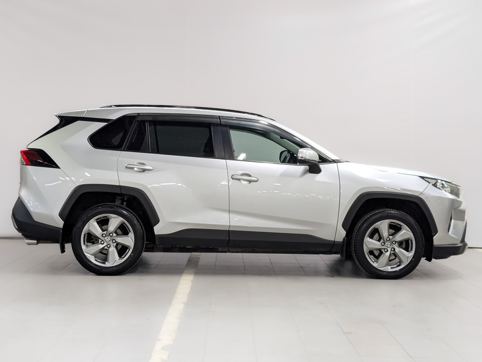 car-card-slide Toyota Rav-4 2019 67 084км фото №4
