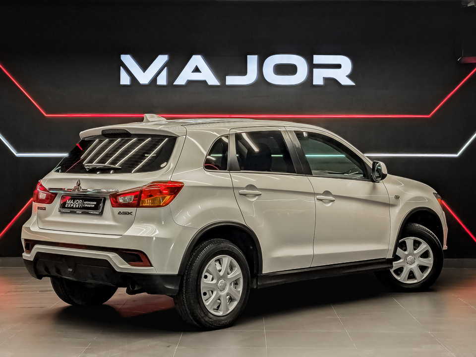 car-card-slide Mitsubishi ASX 2018 121 579км фото №5