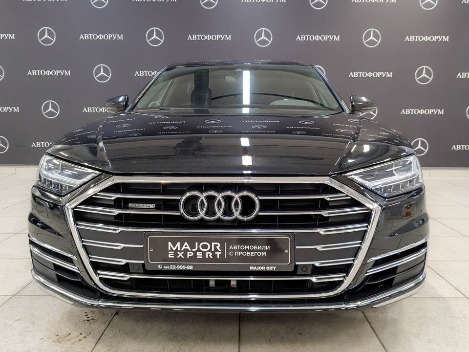 car-card-slide Audi A8 2018 114 544км фото №2
