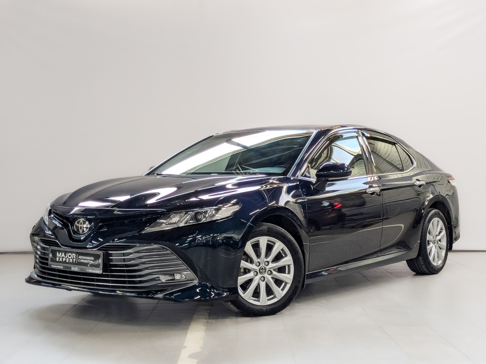 car-card-slide Toyota Camry 2018 126 545км фото №1