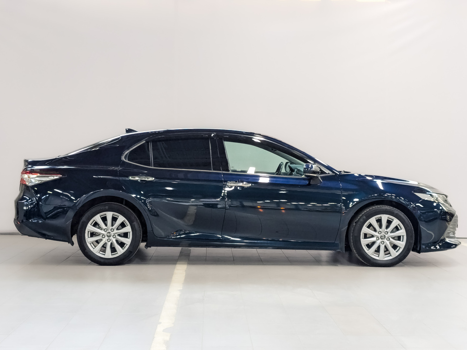 car-card-slide Toyota Camry 2018 126 545км фото №4