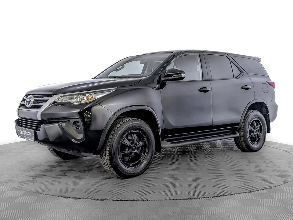 Toyota Fortuner 2019 76 190км фото №1
