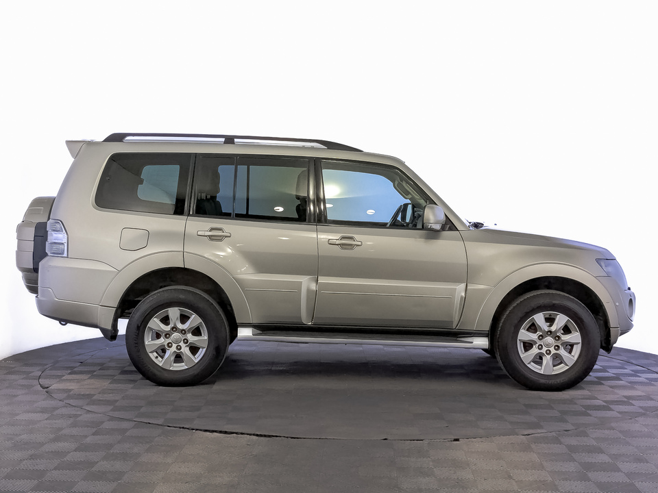 Mitsubishi Pajero 2012 112 452км фото №4