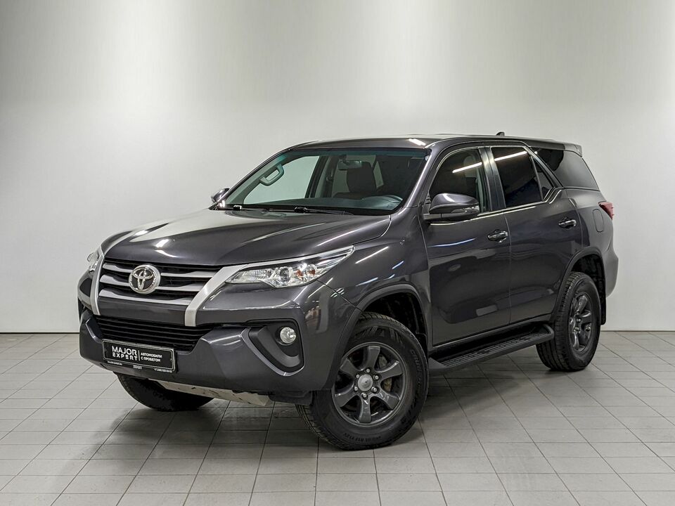 Toyota Fortuner 2019 121 576км фото №1