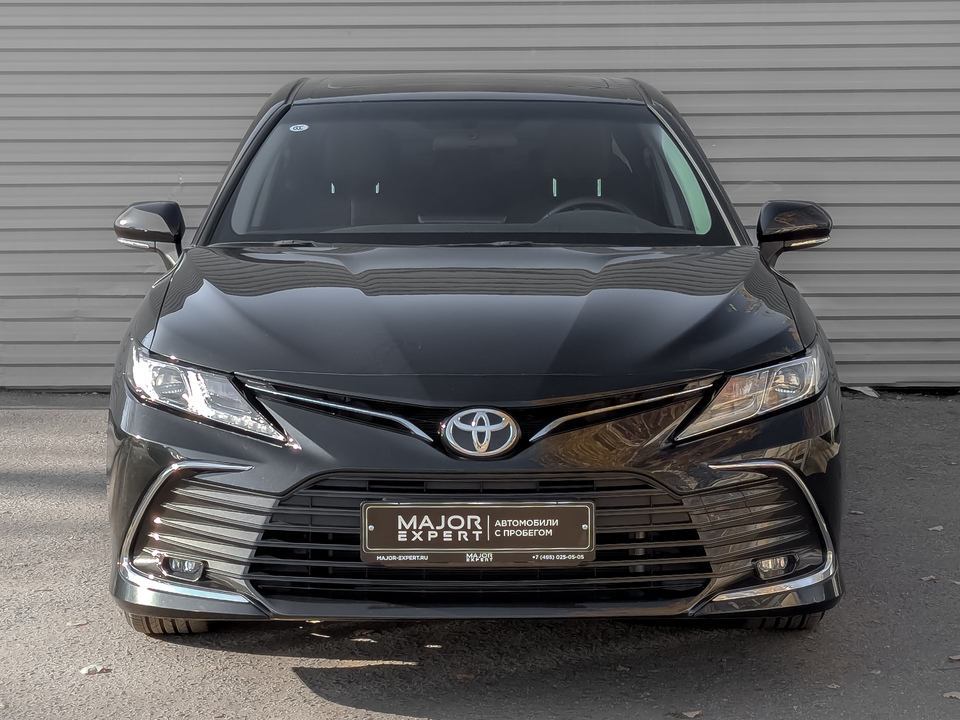 car-card-slide Toyota Camry 2023 10 719км фото №2