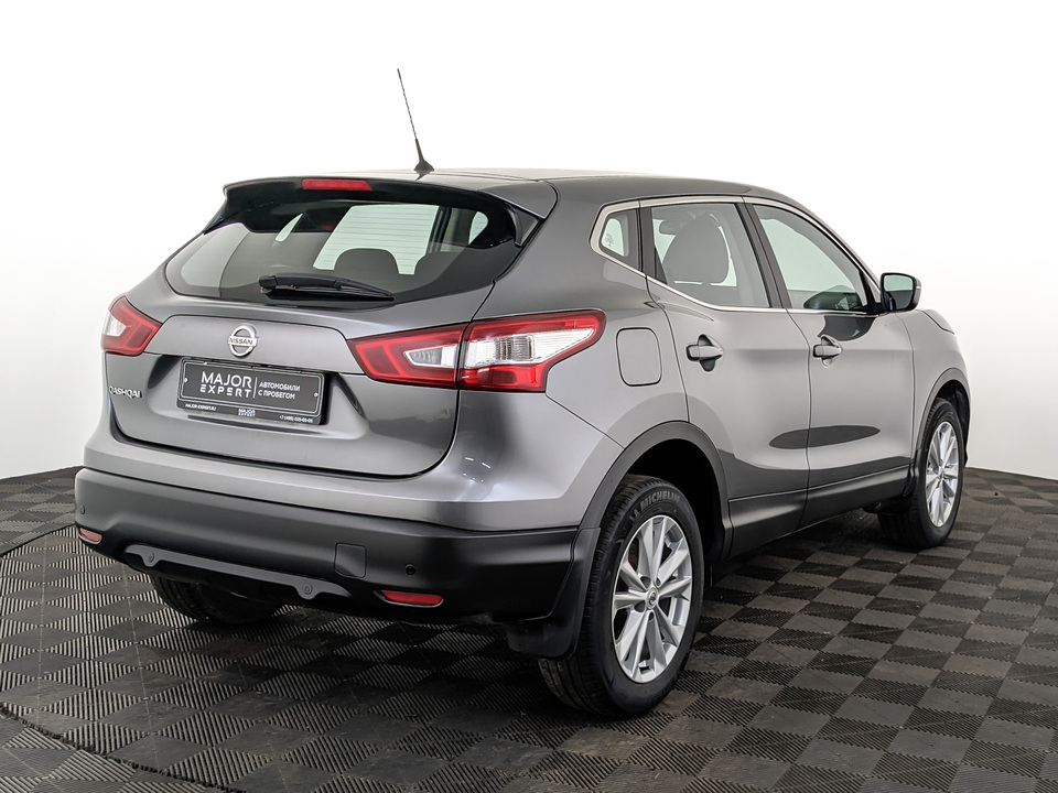 car-card-slide Nissan Qashqai 2015 76 716км фото №5