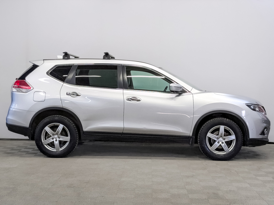 car-card-slide Nissan X-Trail 2017 89 843км фото №4